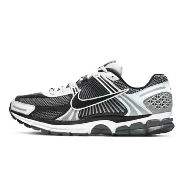 Nike Zoom Vomero 5 Multicolor Running Shoes - 3