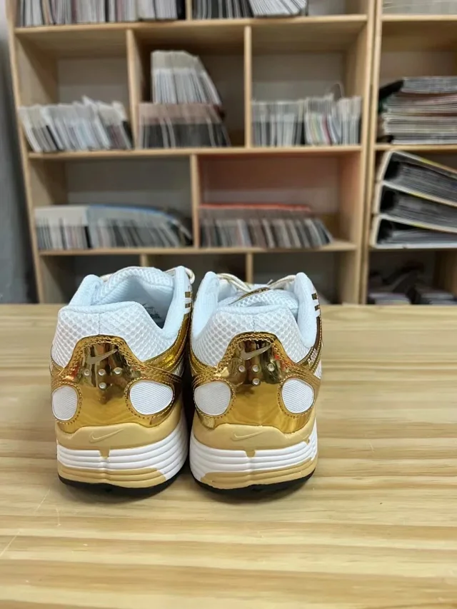 Nike Sneakers P-6000 product detail image 4