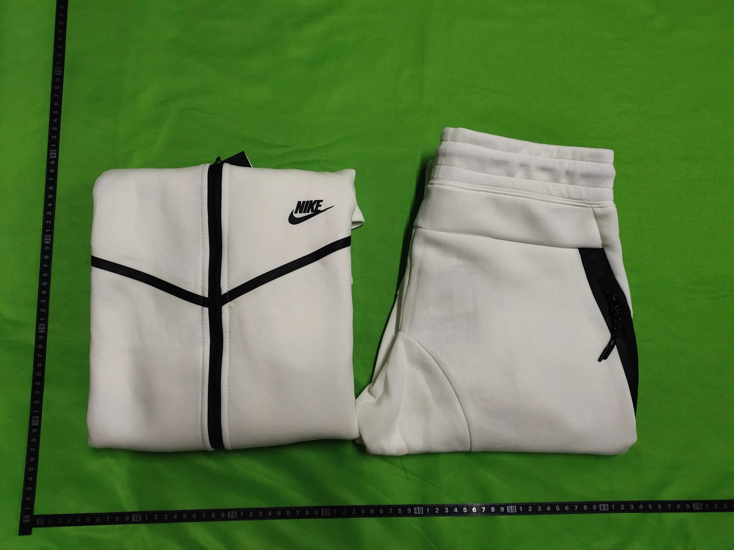Nike Tech Fleece Windrunner Hooded Jacket Cement Gray - 4