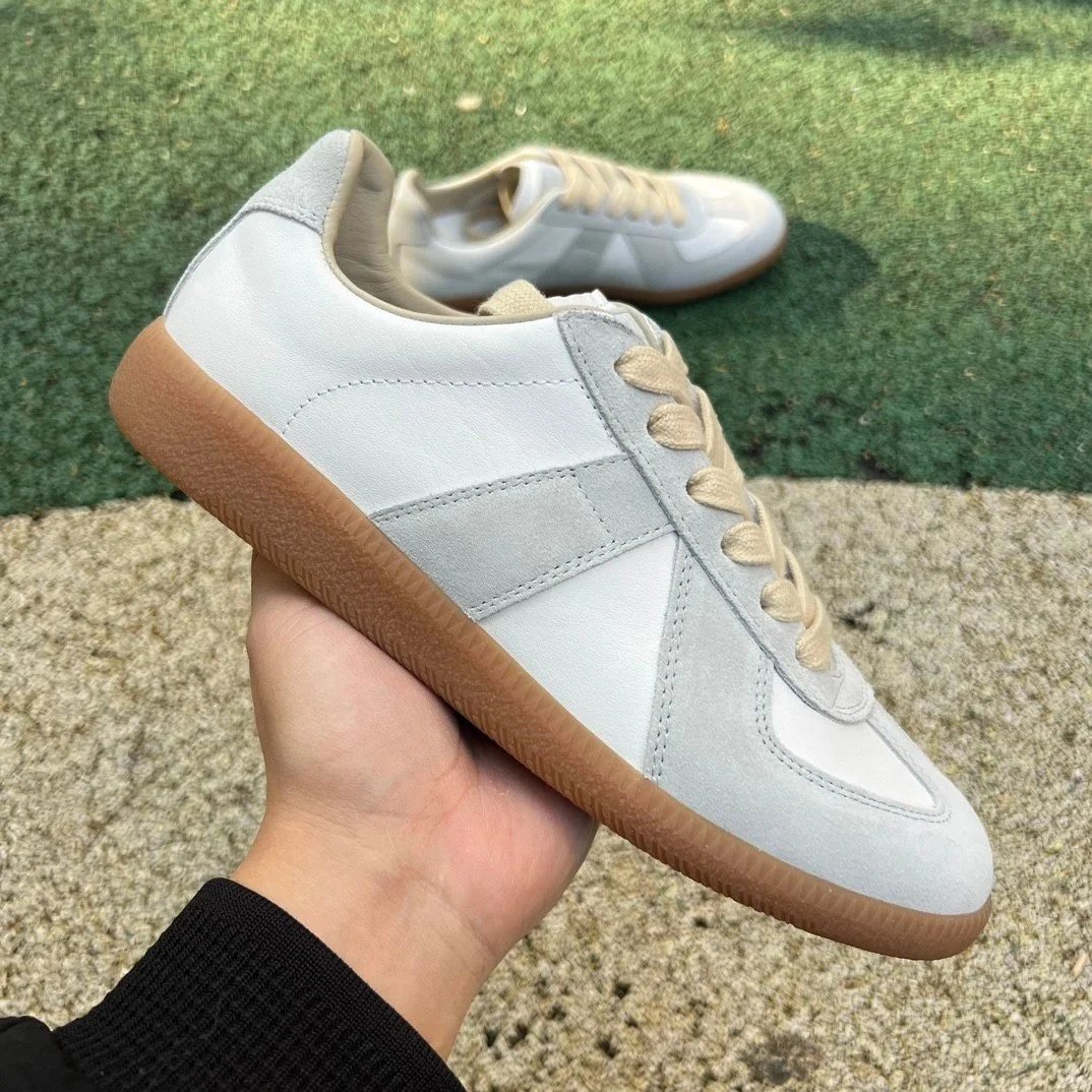 Maison Margiela Replica Sneakers White/Gray Gum Sole Sneakers - 1