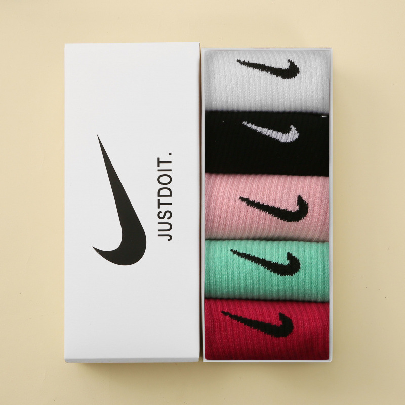 Nike Swoosh Logo Crew Socks Black and Gray Pack - 9
