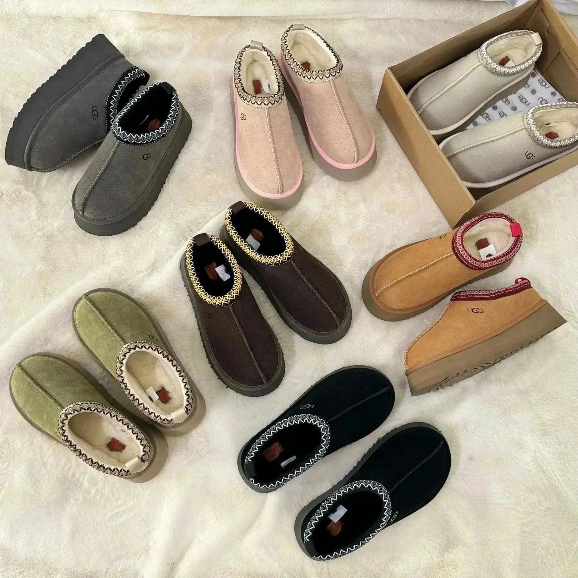 UGG Tasman Sparkle Beige Slip-On Slippers - 3