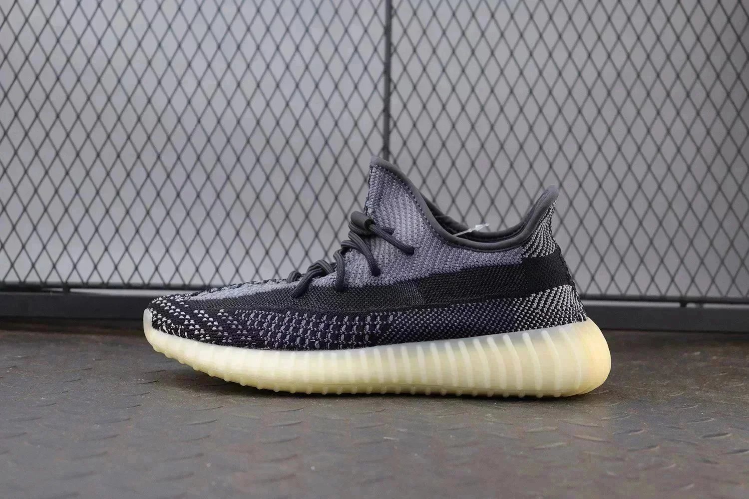 Adidas Yeezy Boost 350 V2 'Zebra' Sneakers - 4