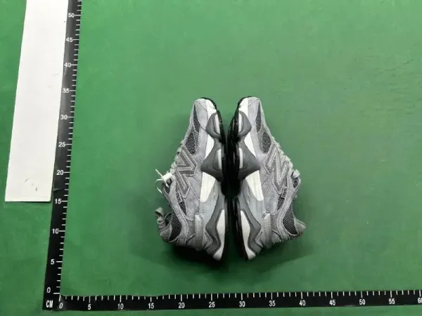 New Balance 990v6 Gray Mesh Running Shoes - 1