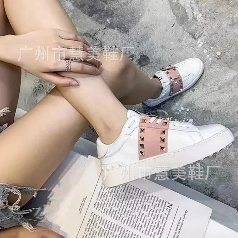 Valentino Rockstud Low-Top White Sneakers - 3