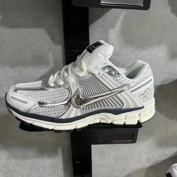 Nike Zoom Vomero 5 Silver Reflective White Running Shoes - 1