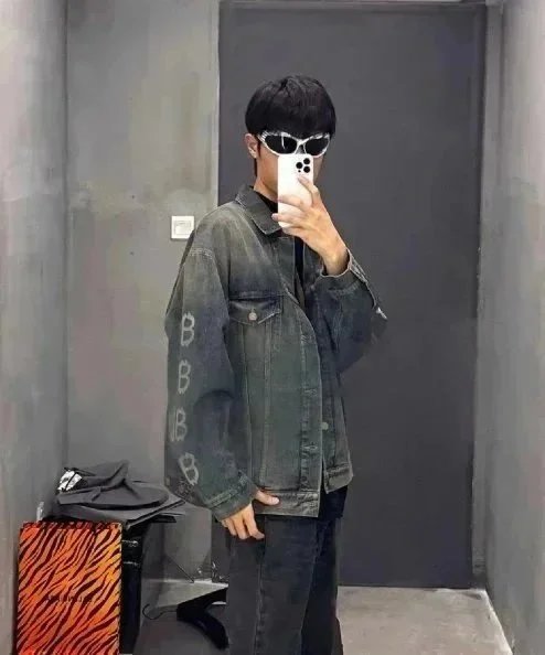 Balenciaga Hooded Windbreaker Jacket in Beige - 5