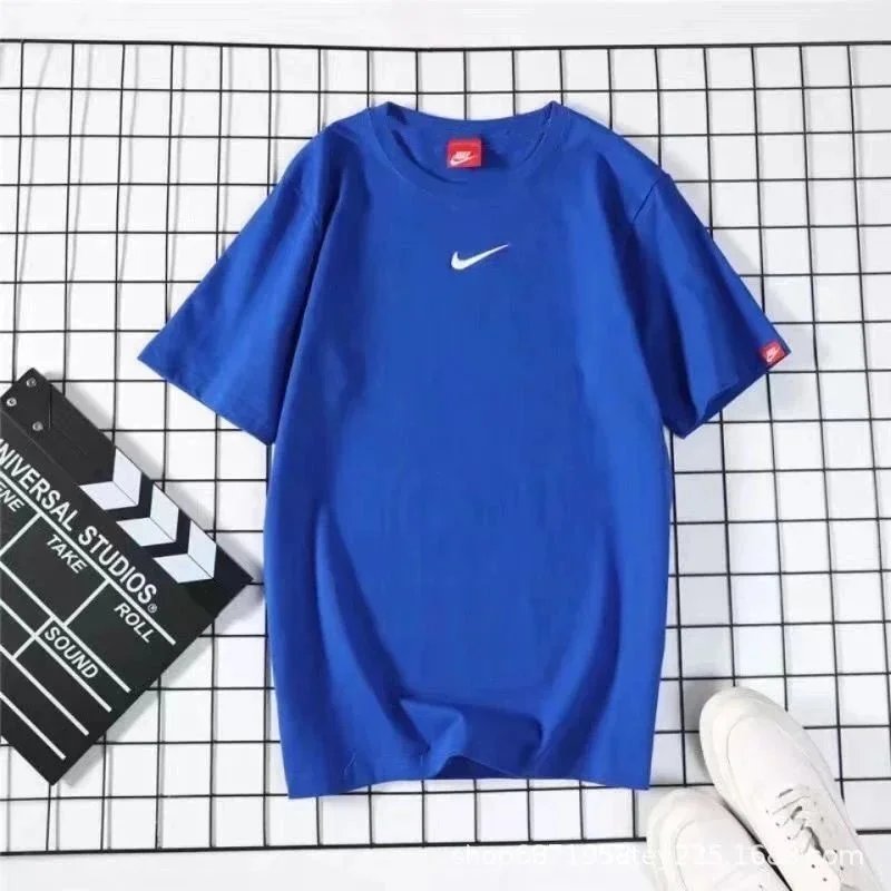 Nike Essential Swoosh Logo Gray T-Shirt - 10