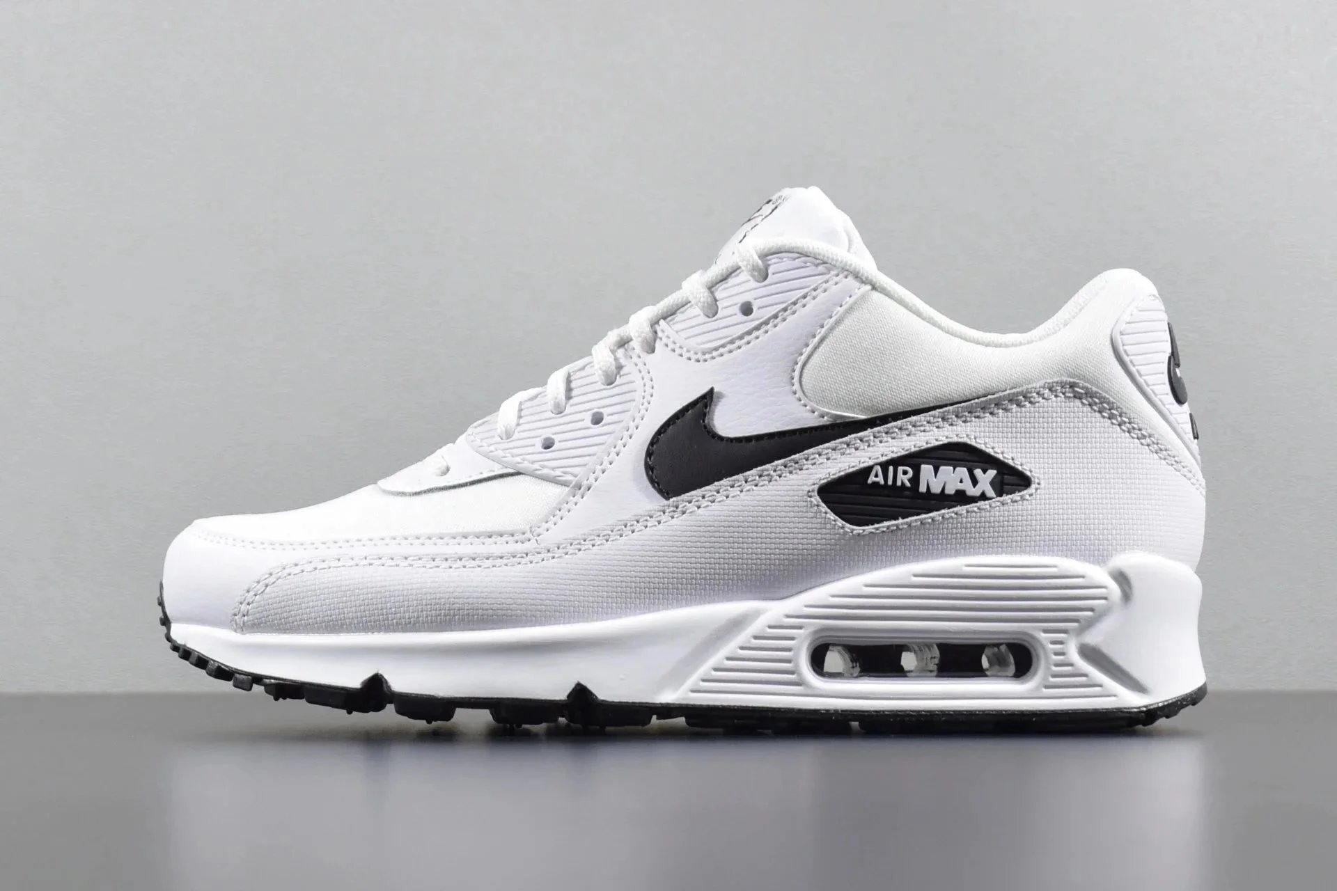 Nike Air Max 90 Pale Pink White Sneakers - 8