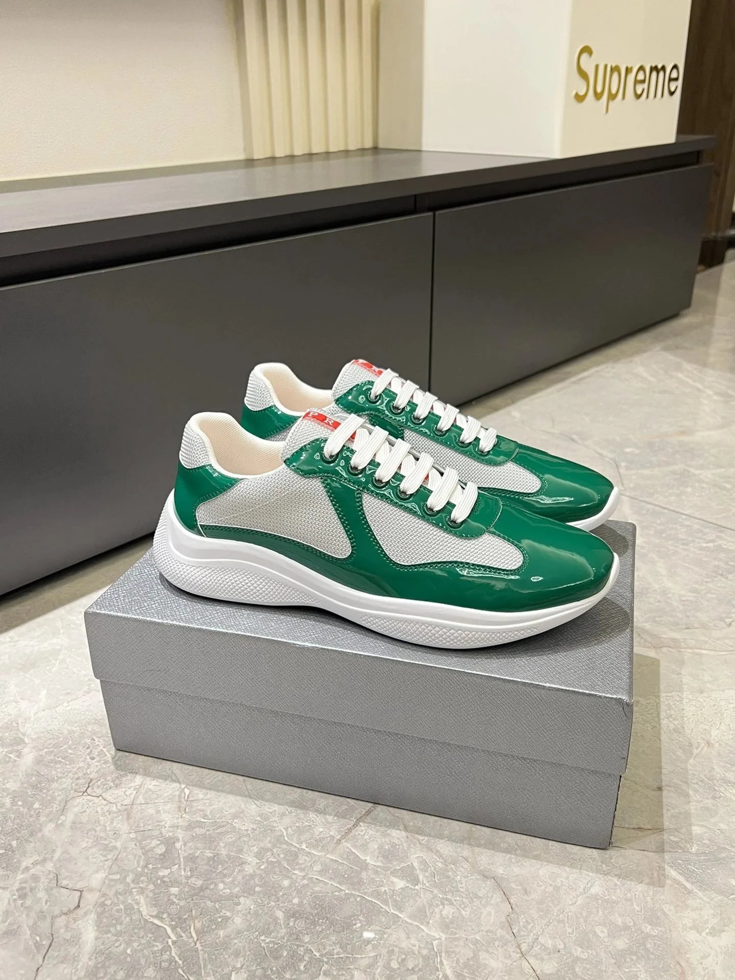 Unbranded Sneakers Low-Top Mesh and Patent Lace-Up — 16