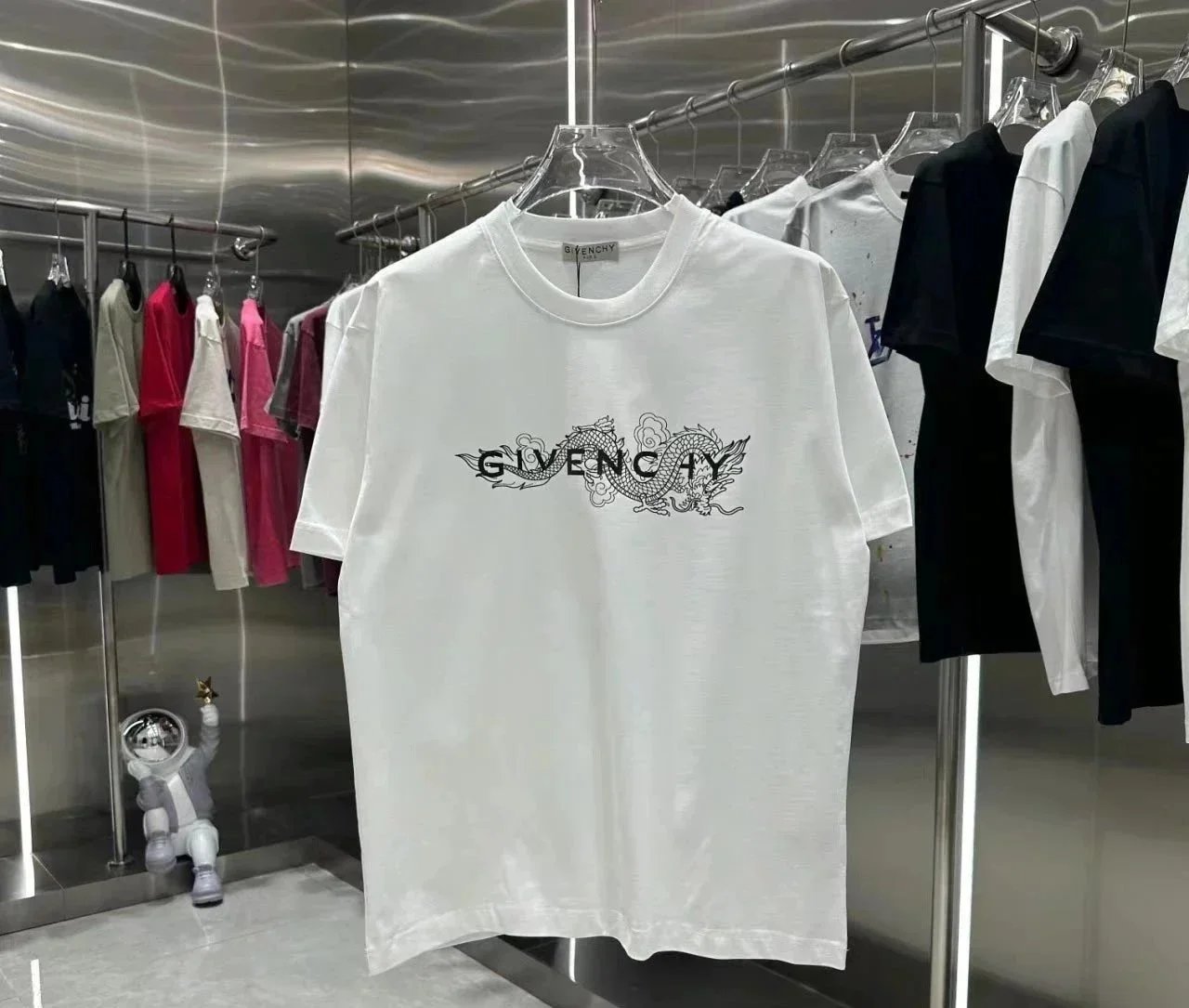 Givenchy x Disney Bambi Gradient Print Black T-Shirt - 11