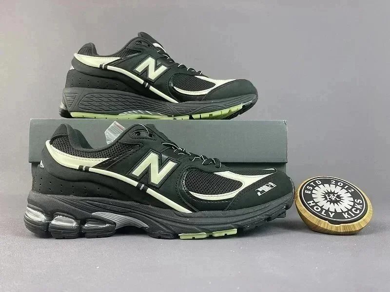 New Balance 2002R Gray Mesh Sneakers - 8