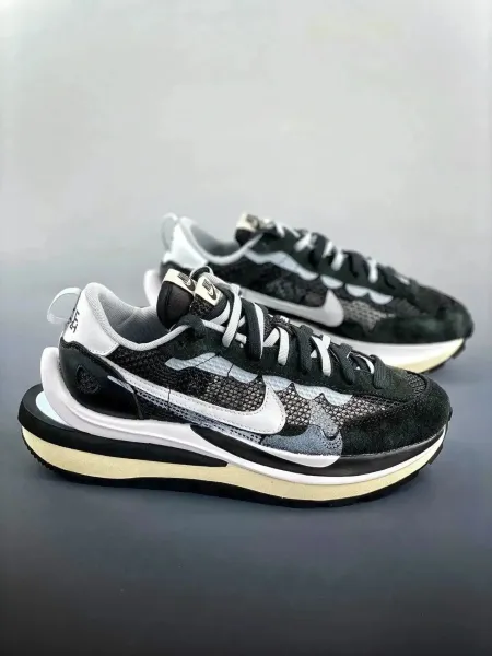 Nike x Sacai VaporWaffle Black/White Sneakers - 1