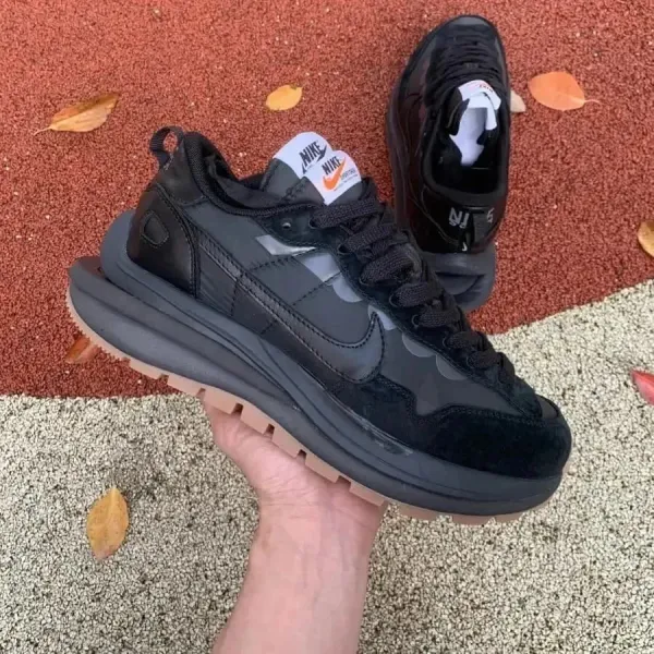 Nike x Sacai VaporWaffle Black/Beige Sneakers - 1