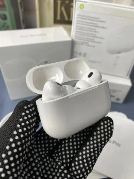 Apple AirPods Pro (2nd Generation) White TWS Earbuds - 5