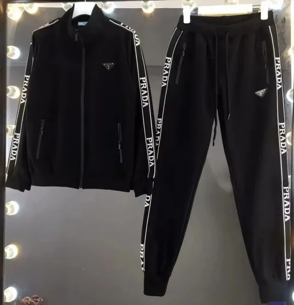 Miu Miu Logo-Embroidered White Hoodie and Sweatpants Set - 3
