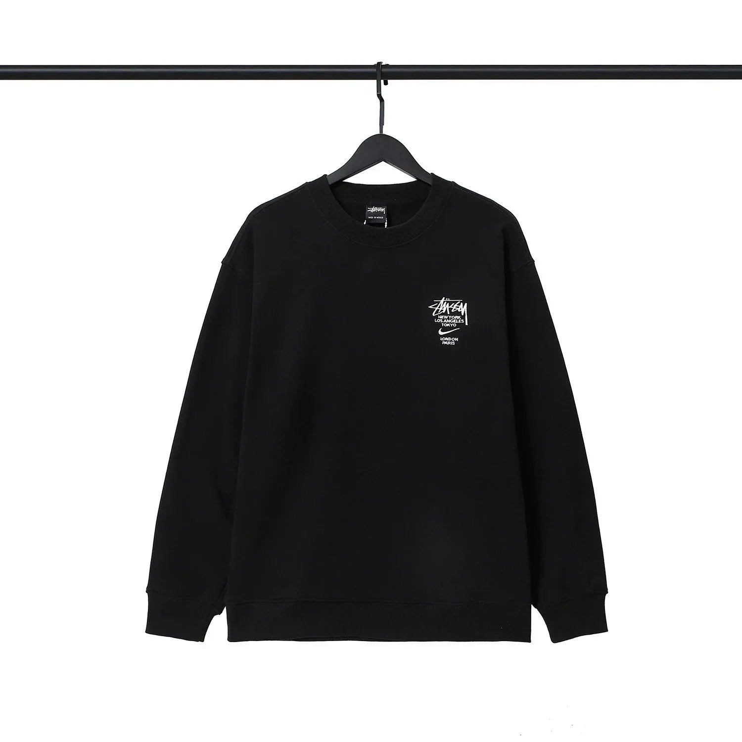 Nike Sportswear Club Fleece Gray Sweatshirt and Sweatpants Set - 11