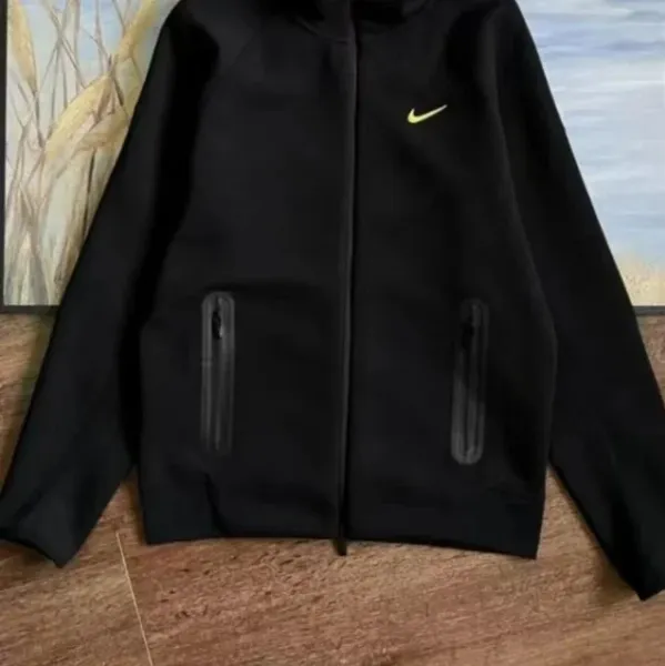 Nike Tech Fleece Full-Zip Hoodie Black - 1