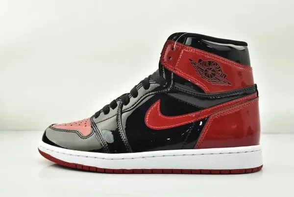 Air Jordan 1 Mid Pine Green Sneakers - 2