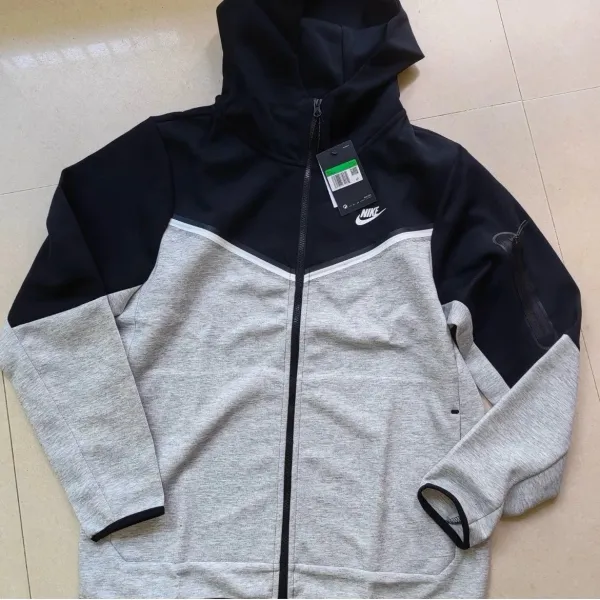Nike Tech Fleece Windrunner Hoodie Black/Gray Full-Zip Hoodie - 1