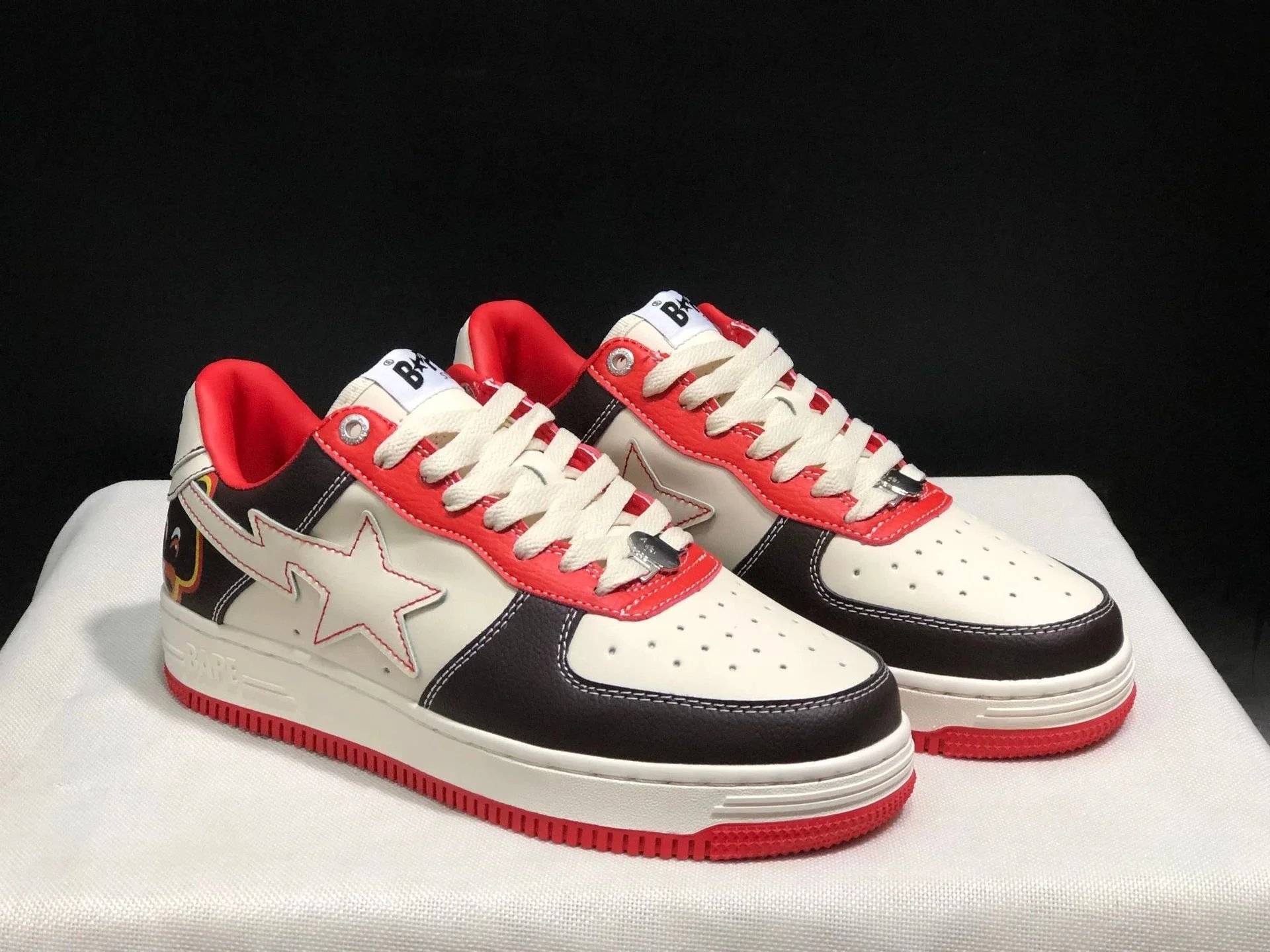 A Bathing Ape Bape Sta Low Red Black White Sneakers - 1