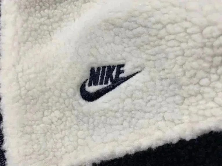 Nike Sherpa Fleece Jacket Black/White Outerwear - 8