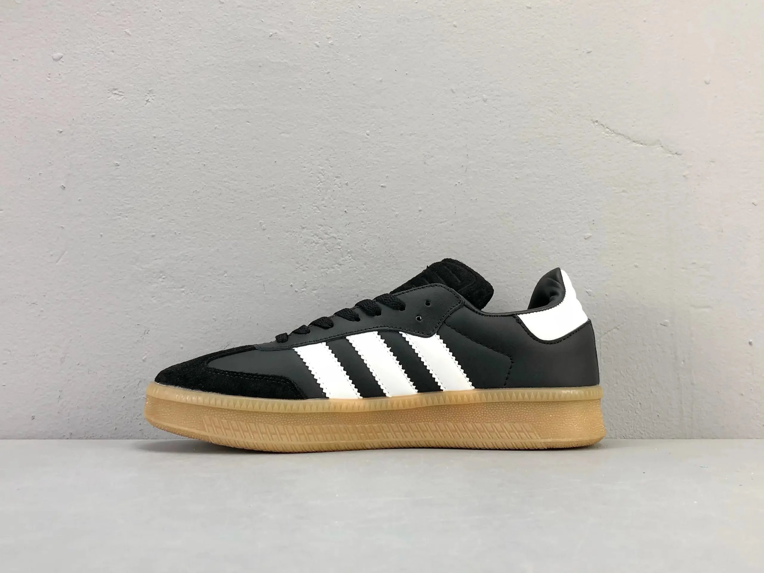 Adidas Originals Samba Classic Black White Gum Sneakers