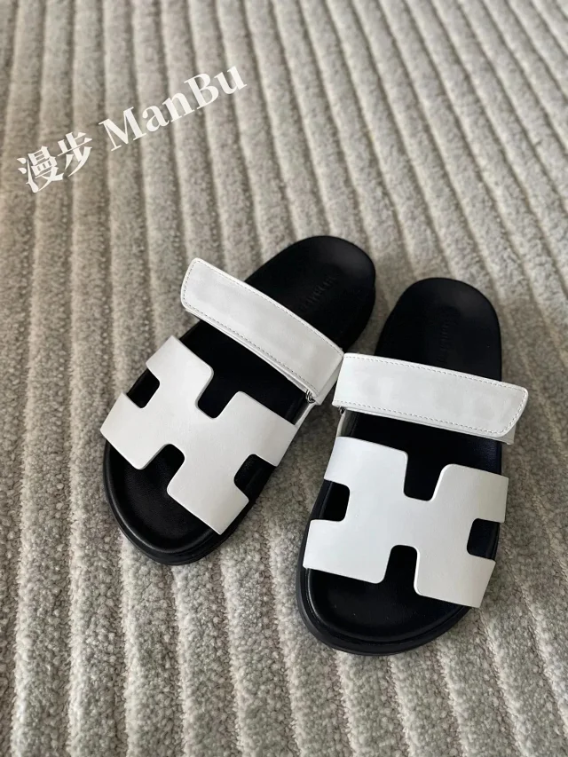 Hermès Sandals Chypre Adjustable H-Strap product detail image 5