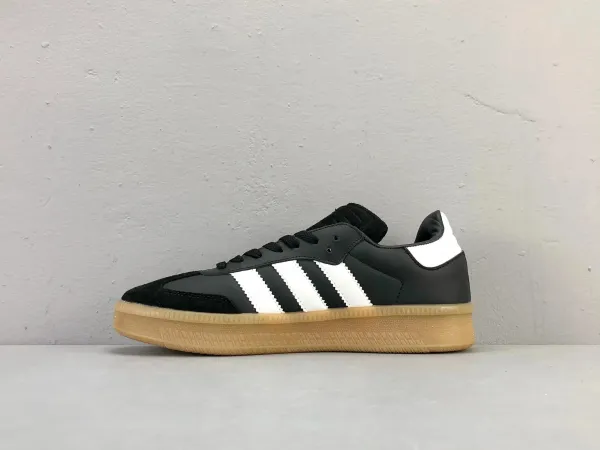 Adidas Originals Samba Classic Black White Gum Sneakers - 1