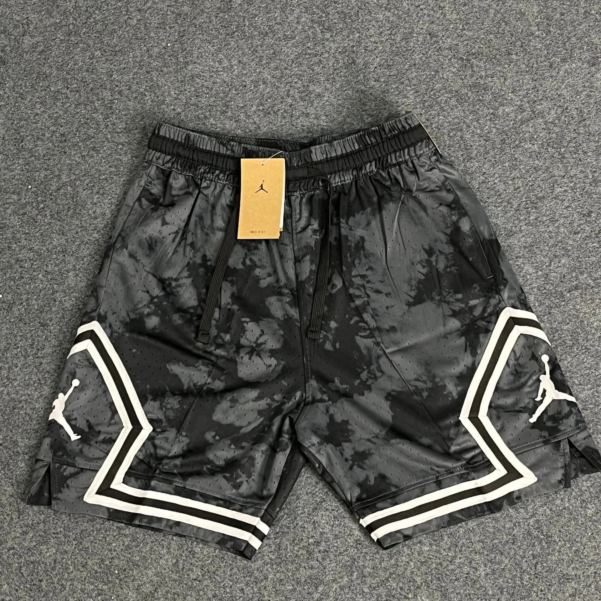 Air Jordan Dri-FIT Tie-Dye Basketball Shorts Black/White - 1