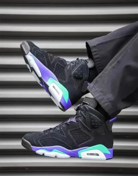 Air Jordan 6 Retro Black Lime Green Sneakers - 9