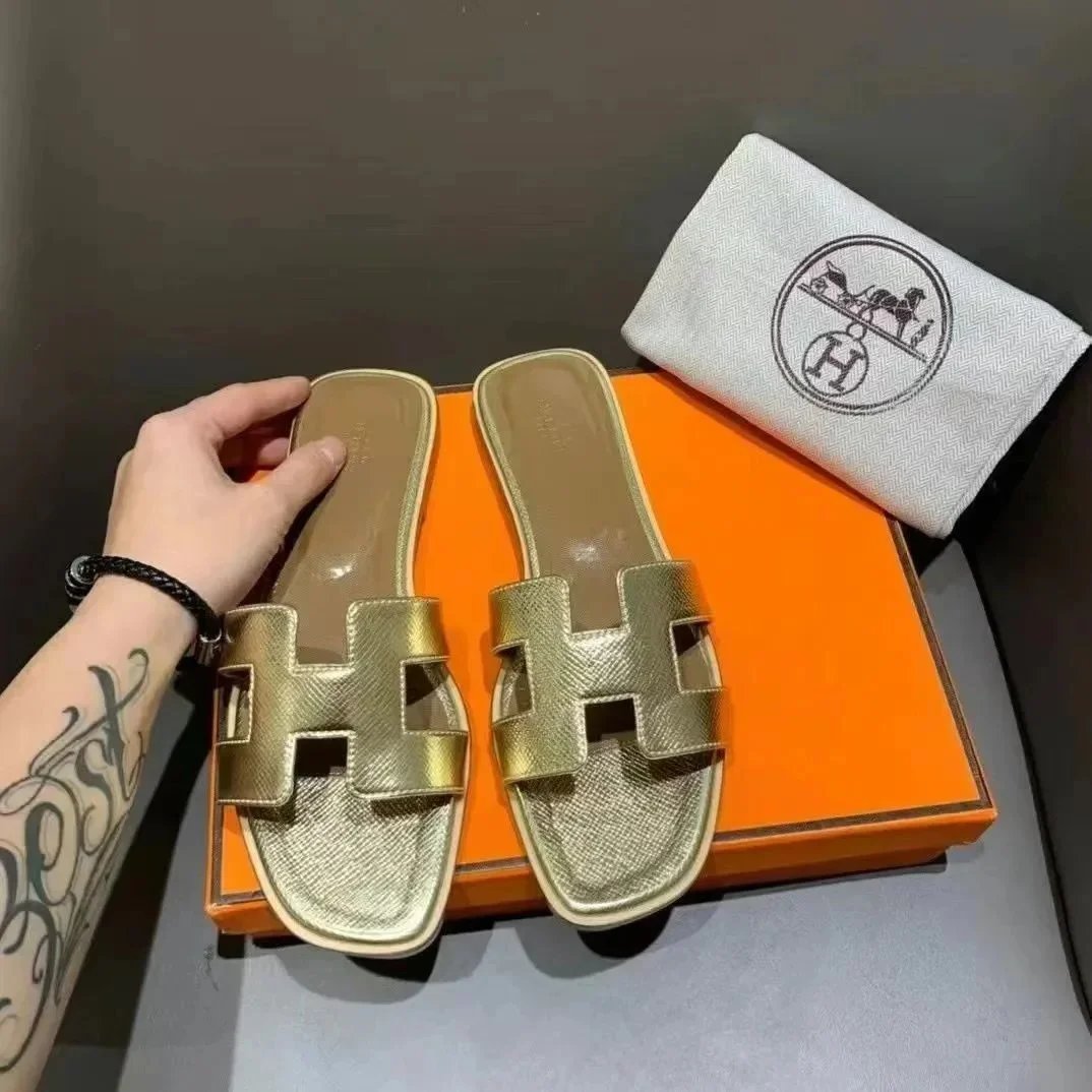 Hermès Oran Sandals Pale Pink Suede Slippers - 10