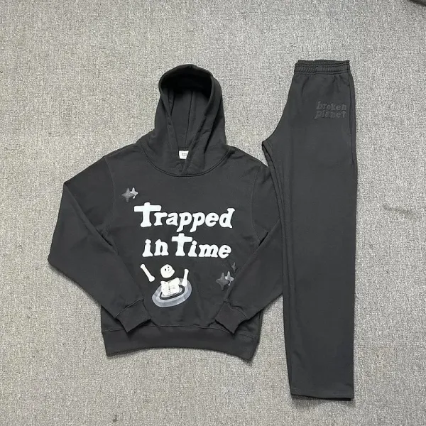 Digital Pionker Trapped in Time Hoodie and Sweatpants Set Black - 1
