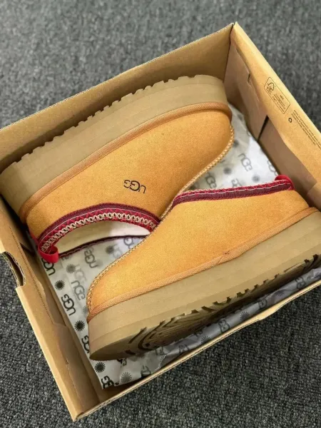 UGG Tasman Platform Slide Beige with Burgundy Trim Slippers - 1
