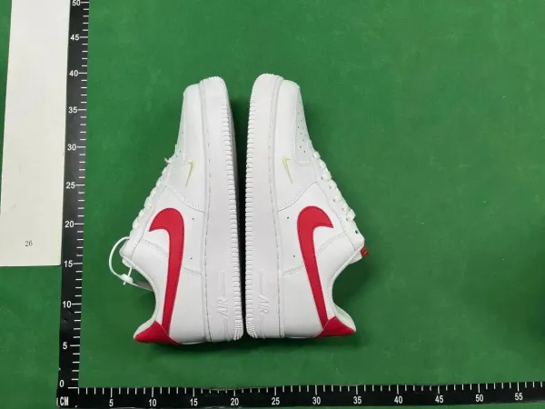 Off-White x Nike Air Force 1 Low Yellow Sneakers - 7