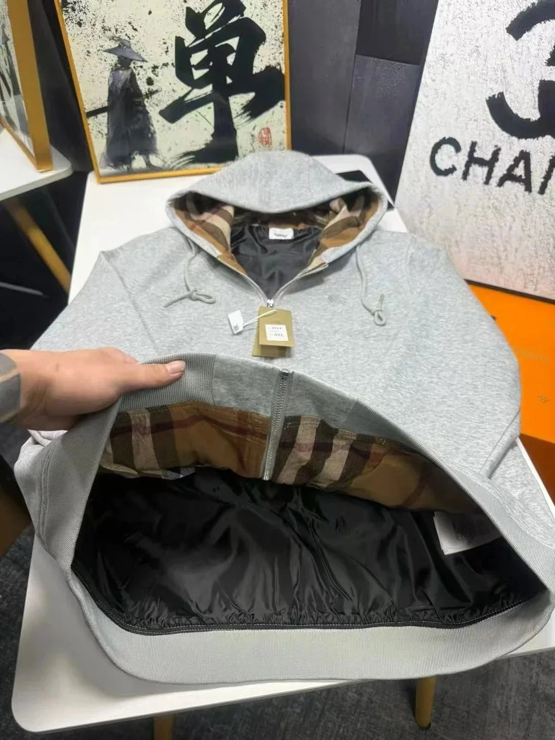 Burberry Check-Trimmed Hooded Zip-Up Jacket White - 11