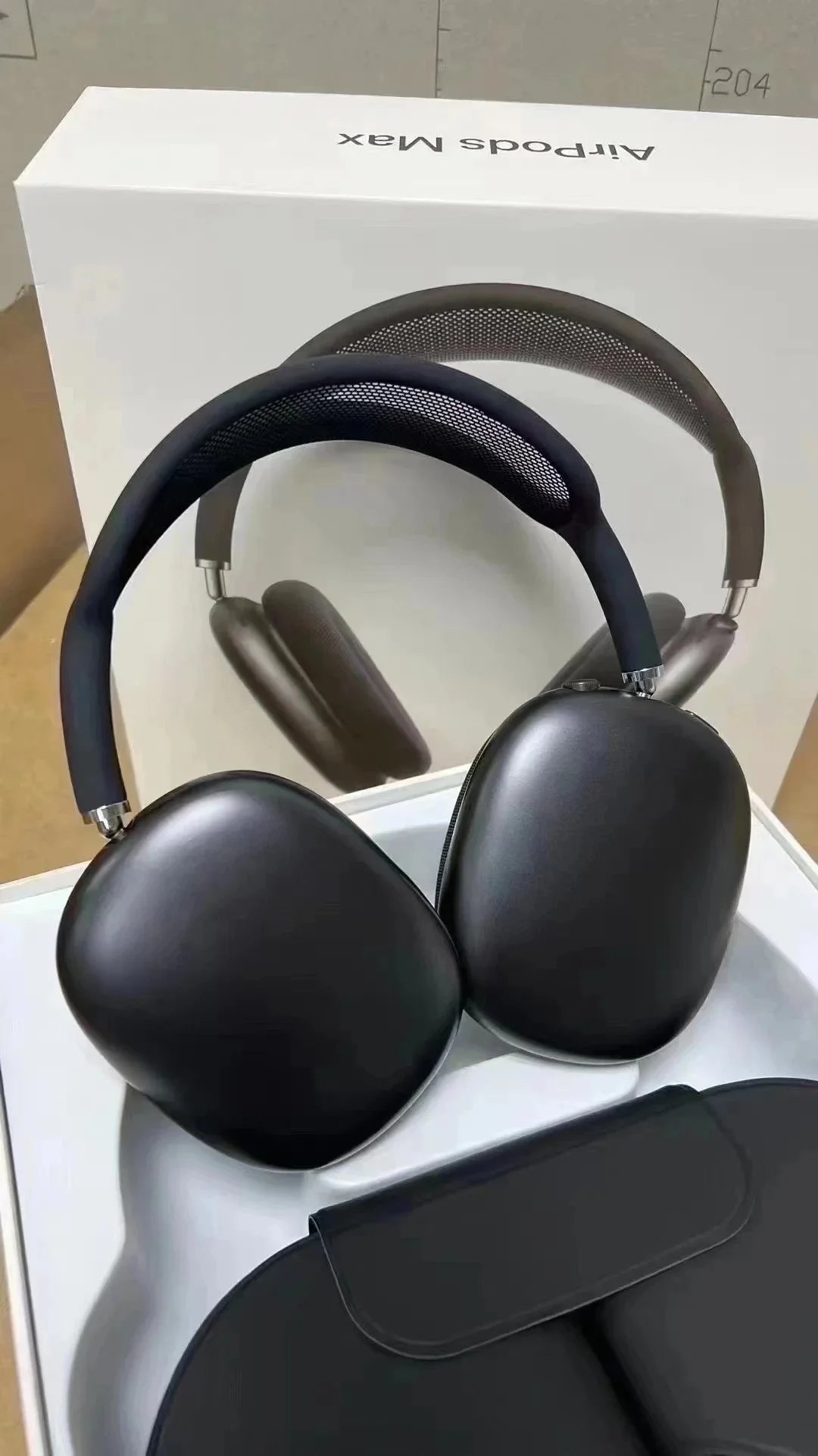 Apple AirPods Max Black Over-Ear Headphones