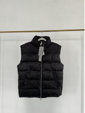 Design Puffer Vest Black Outerwear - 1