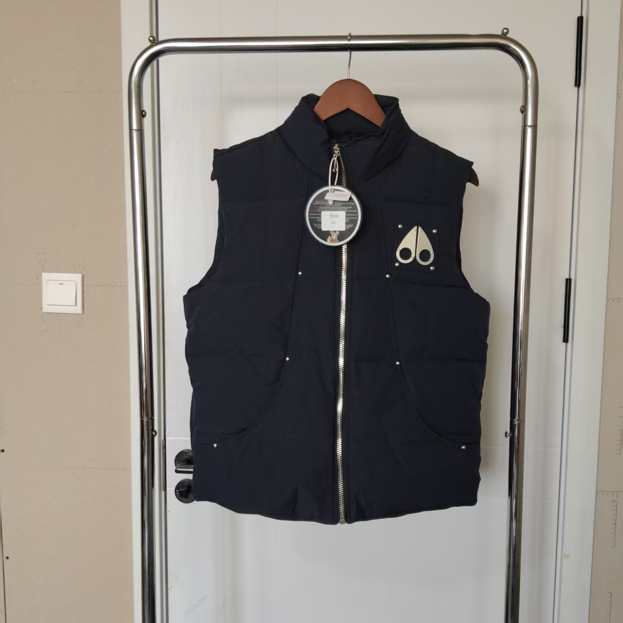 Gucci GG Monogram Hooded Down Vest Black - 9