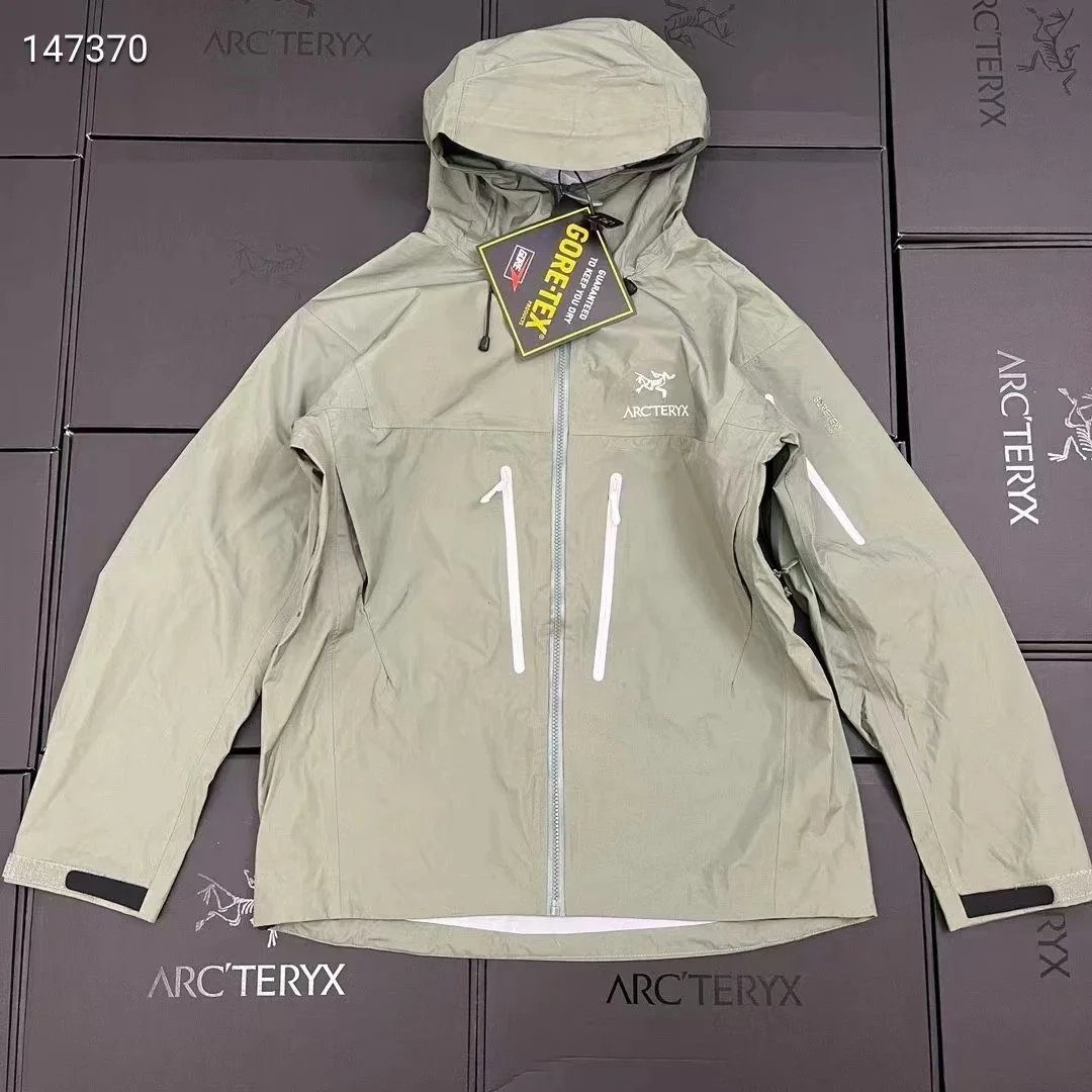 Arc'teryx Alpha SV Jacket White Gore-Tex Outerwear - 6