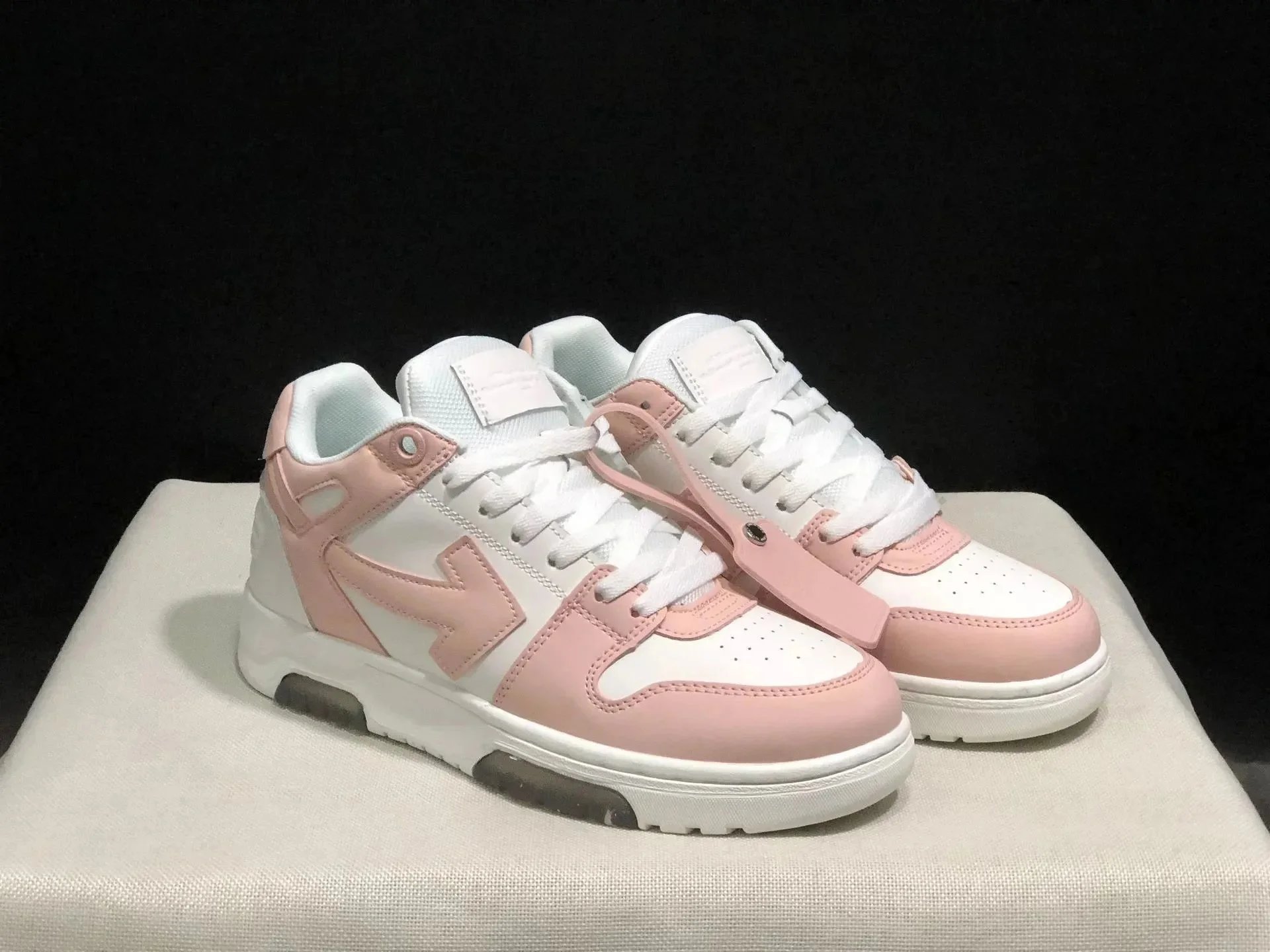 Off-White Diagonal Arrow Low White/Red Sneakers - 7