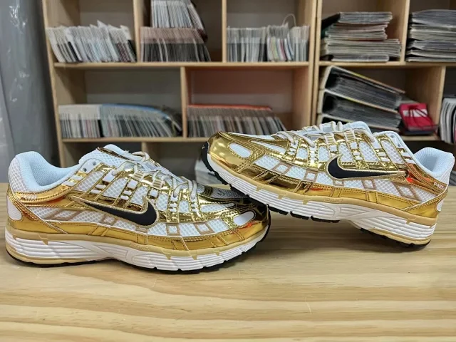 Nike Sneakers P-6000 product detail image 1