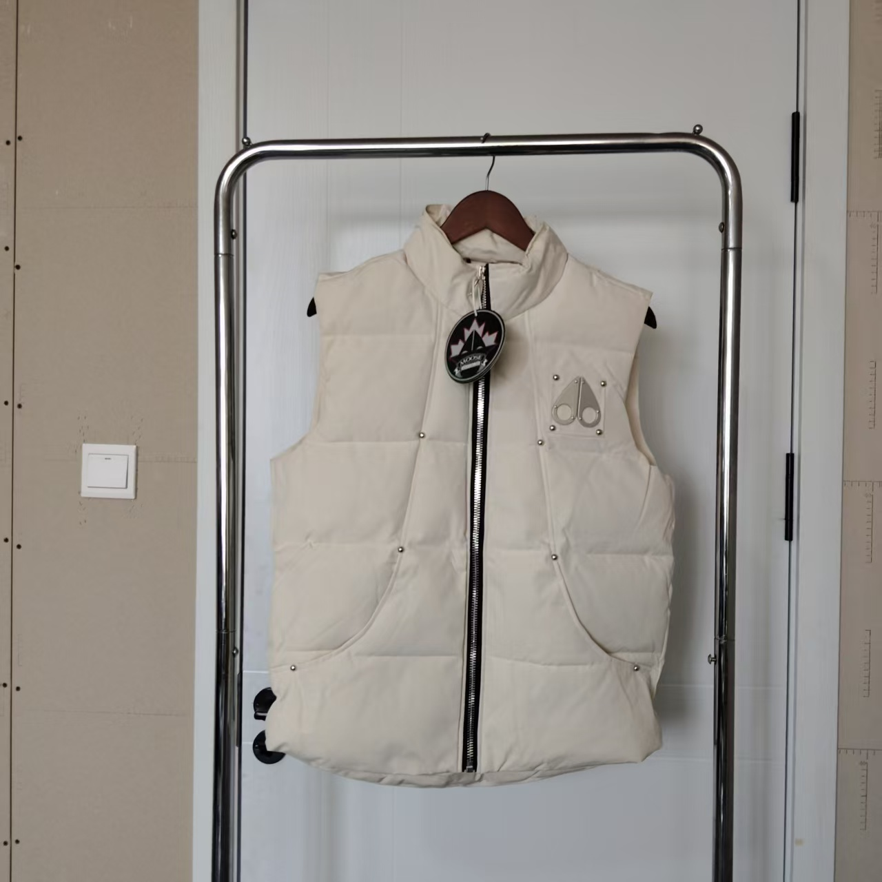 Gucci GG Monogram Hooded Down Vest Black - 10