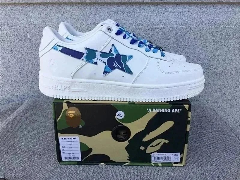 A Bathing Ape Shark Star Low White Sneakers - 9