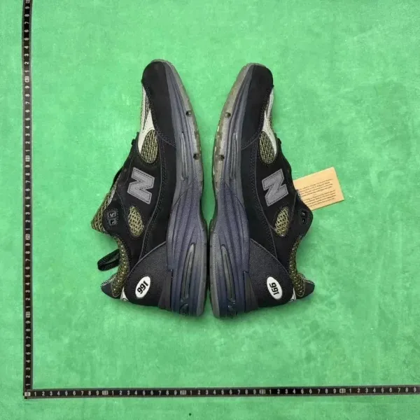 New Balance 991 Olive Green Black Sneakers - 1