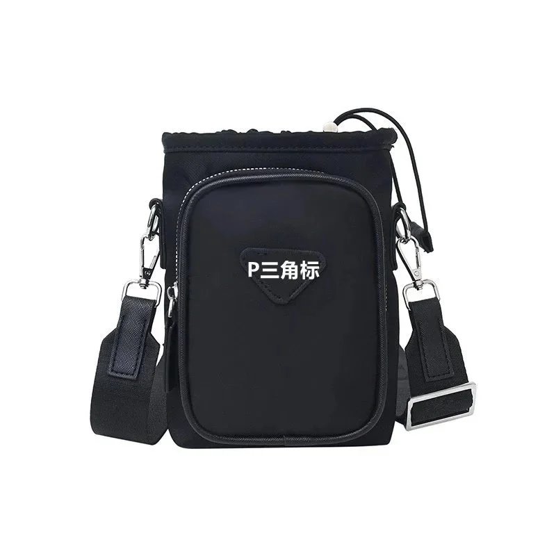 Design Saddle-Style Chain Shoulder Bag in Light Gray - 7