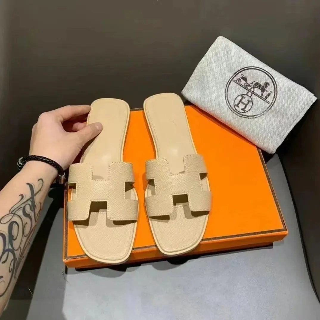 Hermès Oran Sandals Beige Slippers - 1
