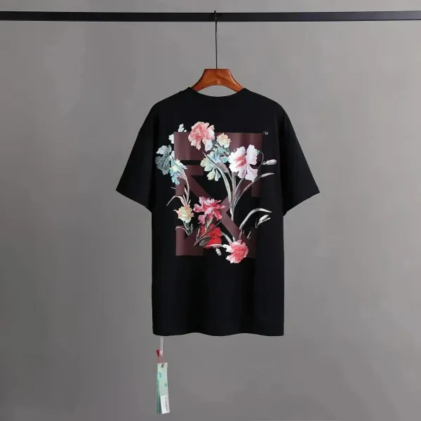 Off-White Floral Arrow Print Black T-Shirt - 1