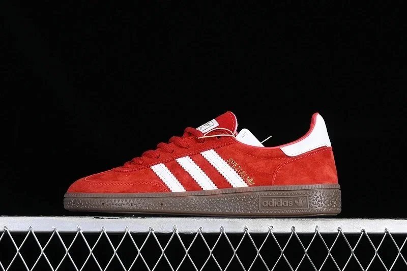 Adidas Samba Classic Black/White Sneakers - 7
