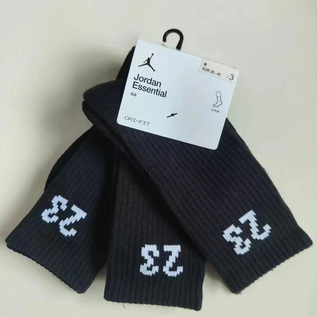 Nike Performance Cotton Cushioned Crew Socks Black and White - 9